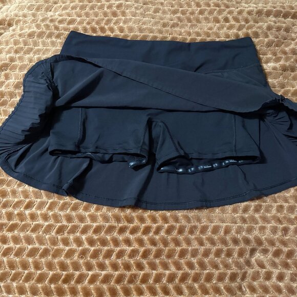 NWOT Lululemon Play Off Pleats Athletic Tennis Skirt 13" Lined Shorts Black 8 - Picture 3 of 12